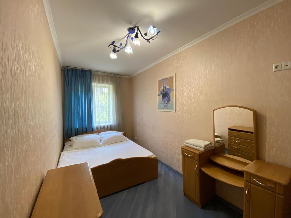 2-Bedroom Apartment Most City Center Area Dnepropetrovsk Exterior foto