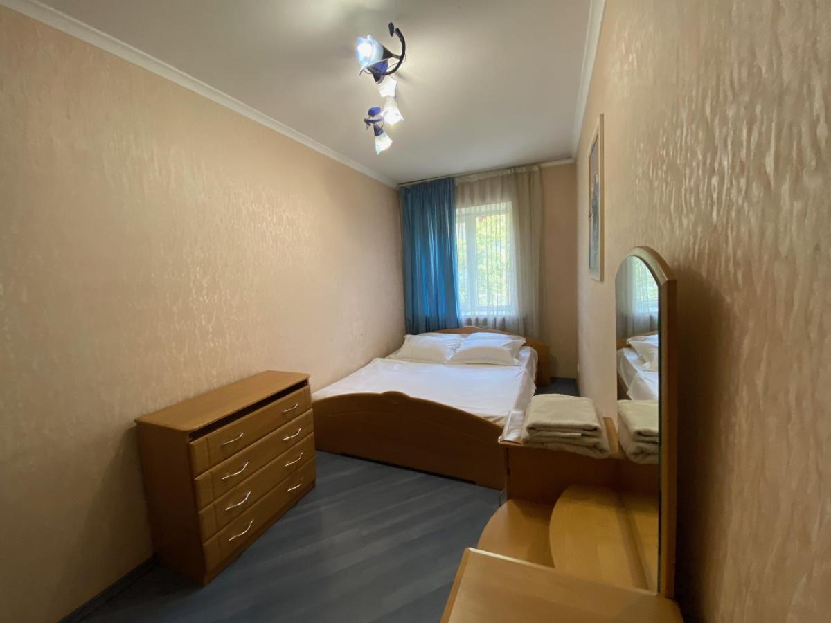 2-Bedroom Apartment Most City Center Area Dnepropetrovsk Exterior foto